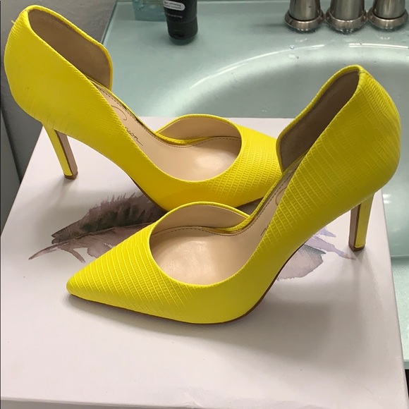 Jessica Simpson pumps - Picture 2 of 7